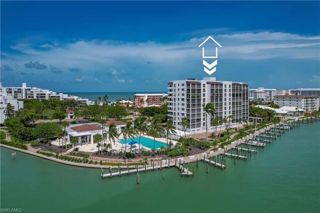 2400 Gulf Shore Blvd #203, Naples, photo 32