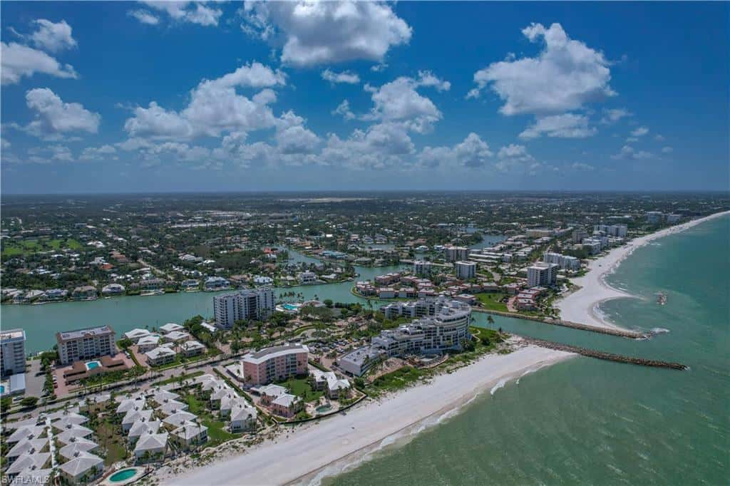 2400 Gulf Shore Blvd #203, Naples, photo 35