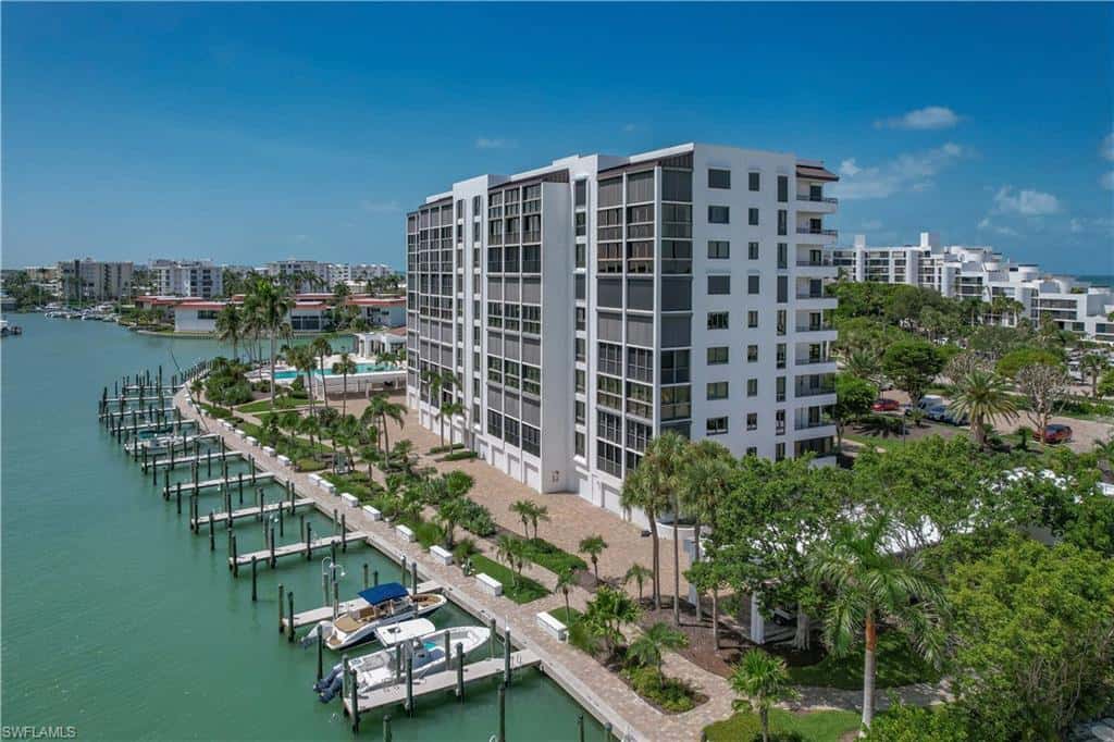 2400 Gulf Shore Blvd #203, Naples, photo 29
