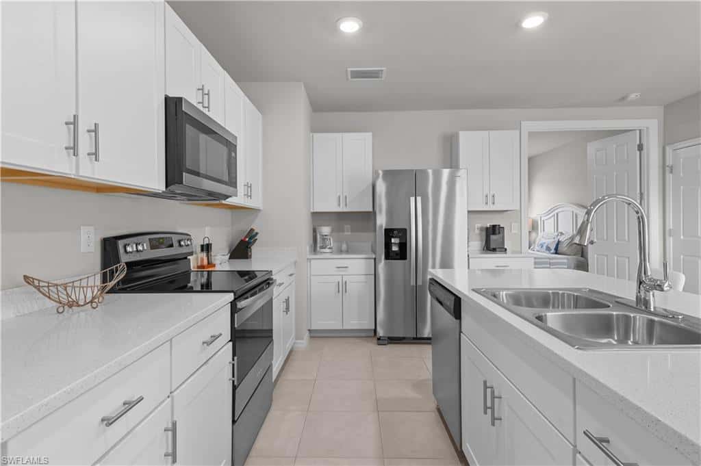 4320 Little Hickory Rd, Bonita Springs, photo 8