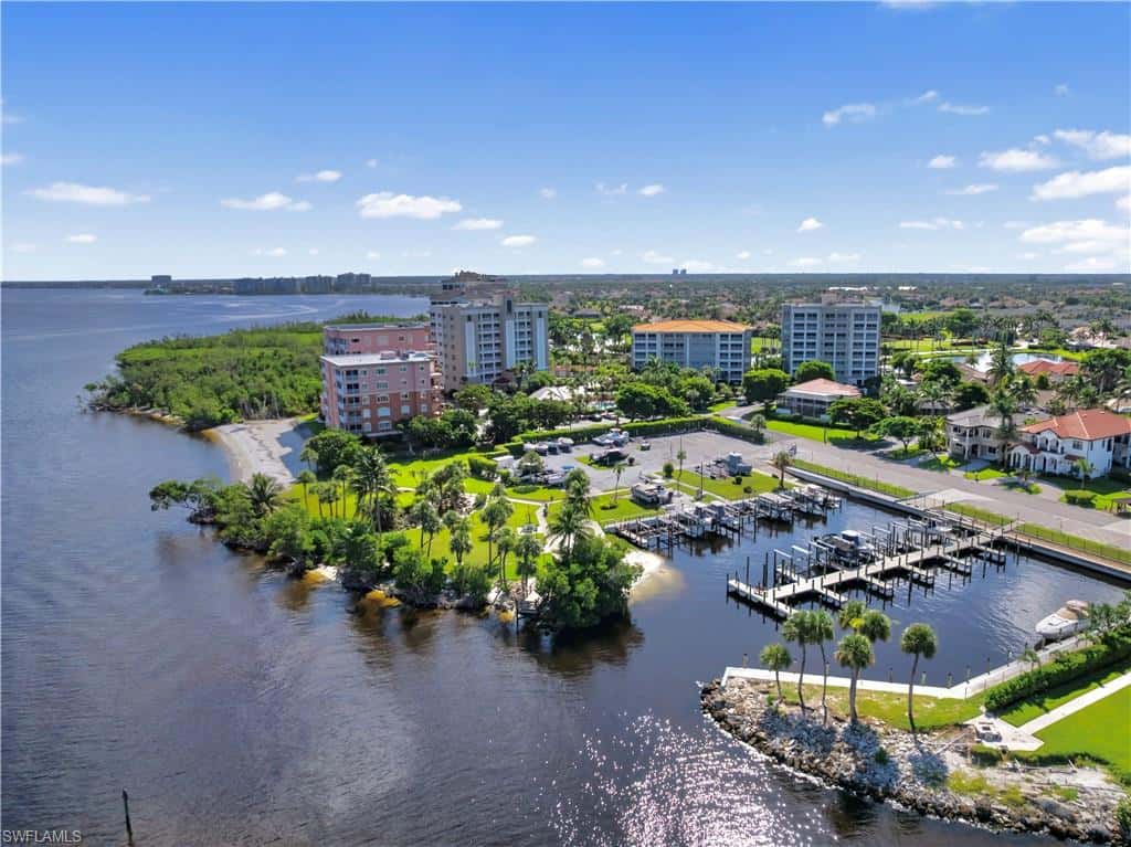 14819 Laguna Dr #703, Fort Myers, photo 6