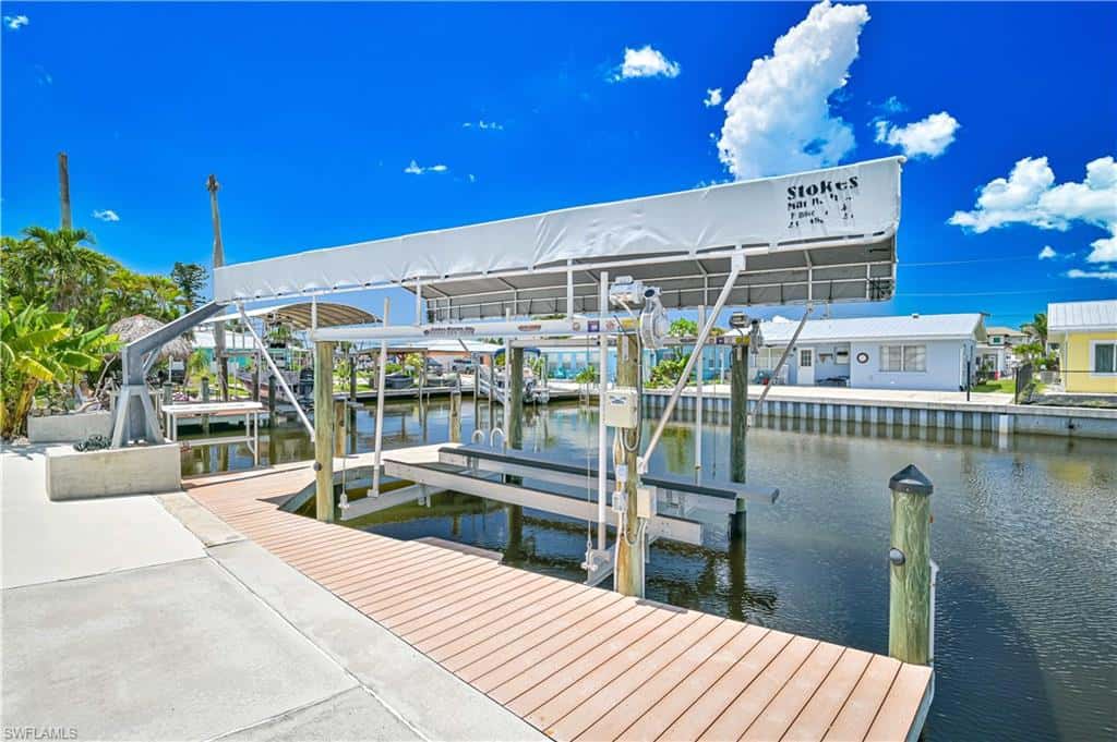 2500 Harbor View Dr, Matlacha, photo 6