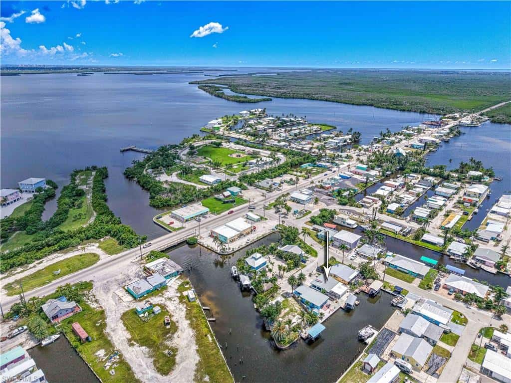 2500 Harbor View Dr, Matlacha, photo 10