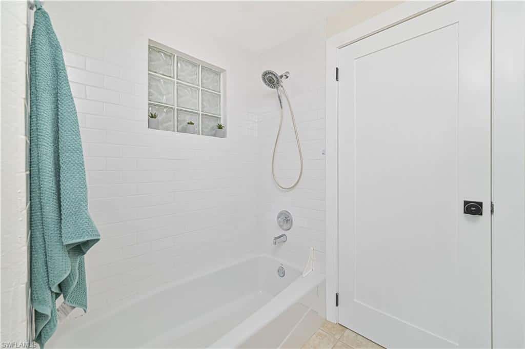 2500 Harbor View Dr, Matlacha, photo 33