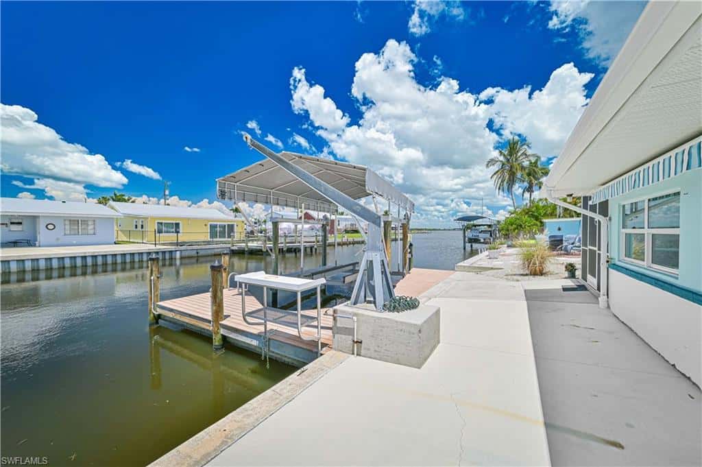 2500 Harbor View Dr, Matlacha, photo 8