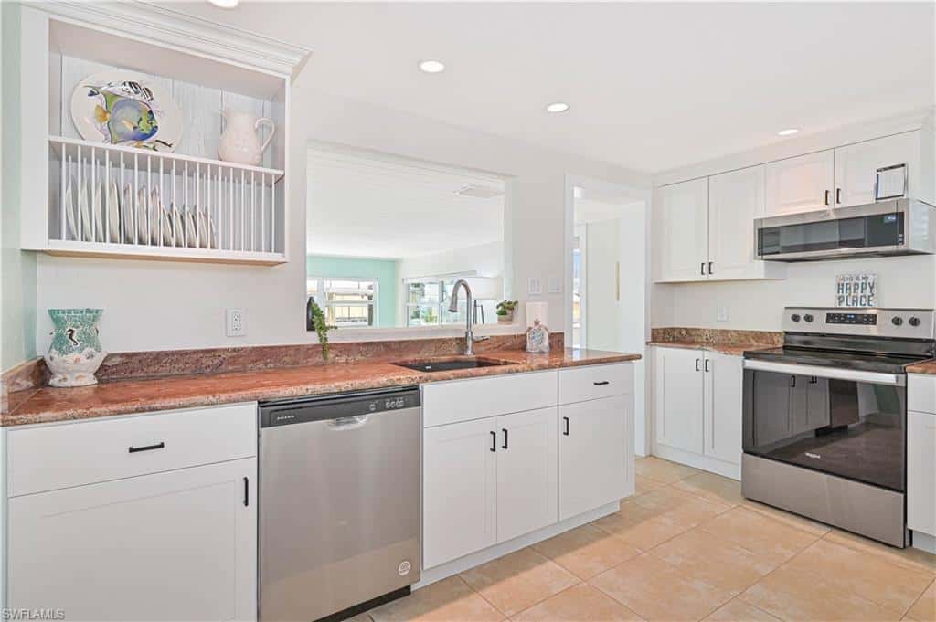 2500 Harbor View Dr, Matlacha, photo 21