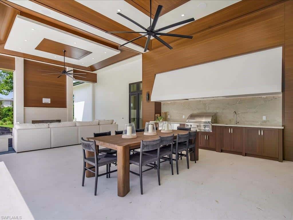 208 Hickory Rd, Naples, photo 47