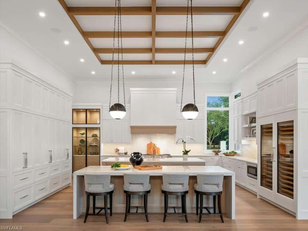 208 Hickory Rd, Naples, photo 10