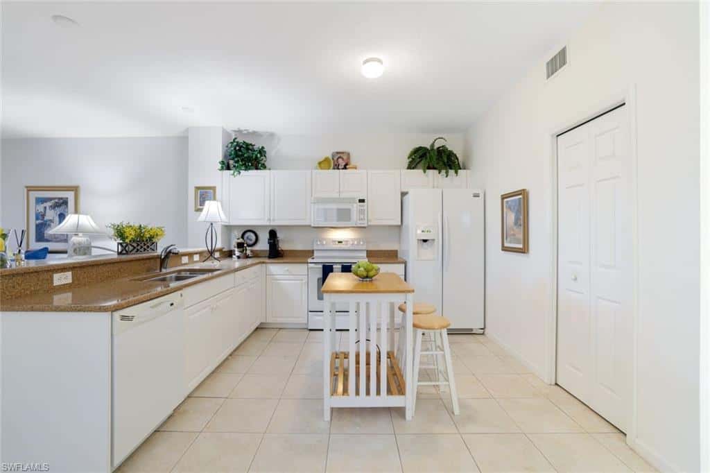 10049 Heather Ln #101, Naples, photo 13