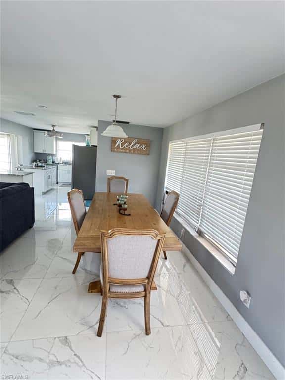 4928 1st Ct, Cape Coral, photo 4