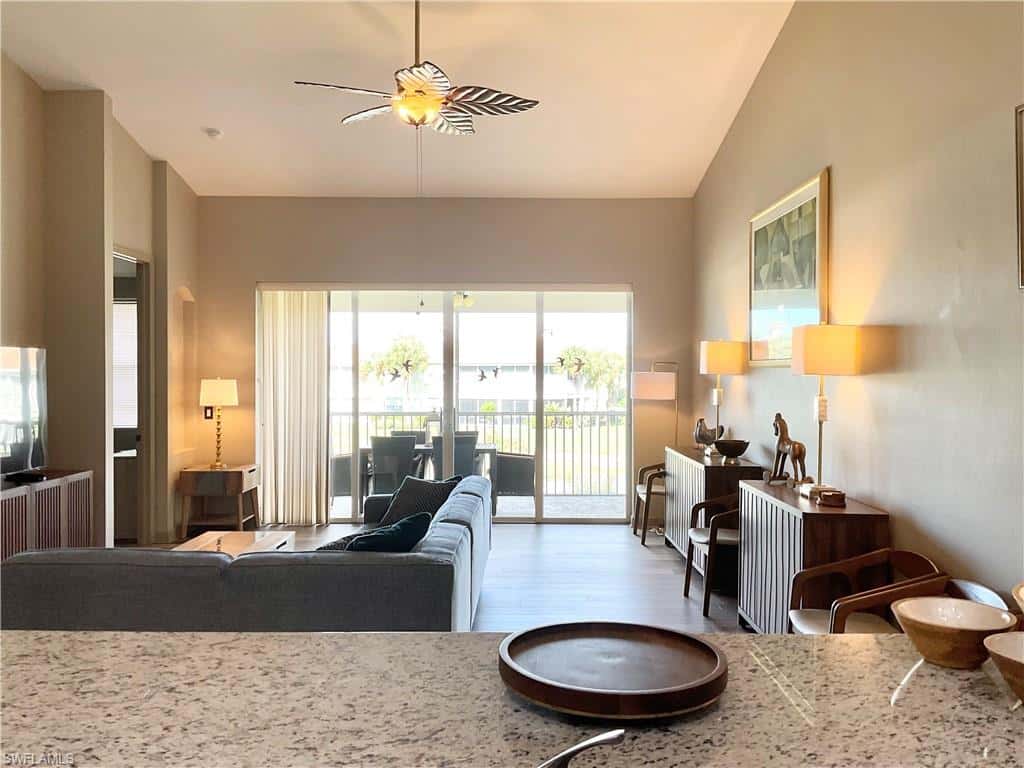 3060 Horizon Ln #1404, Naples, photo 9