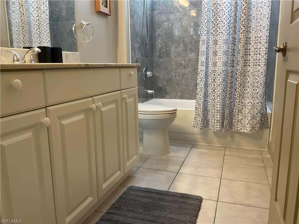 3060 Horizon Ln #1404, Naples, photo 31