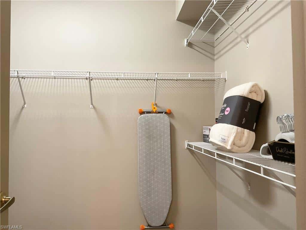 3060 Horizon Ln #1404, Naples, photo 21