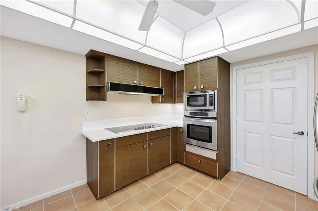 6001 Pelican Bay Blvd #202, Naples, photo 13