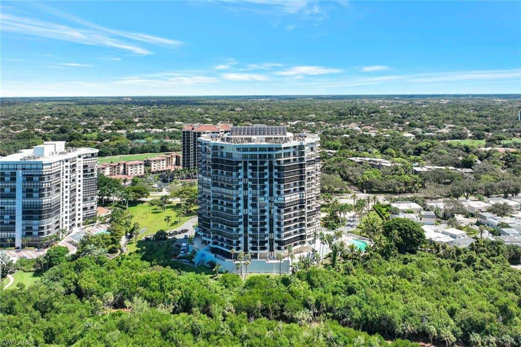 6001 Pelican Bay Blvd #202, Naples, photo 31