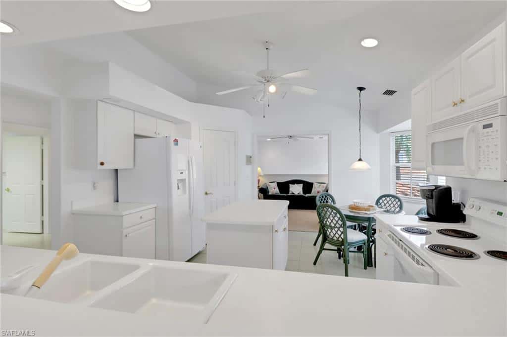 6180 Reserve Cir #203, Naples, photo 6