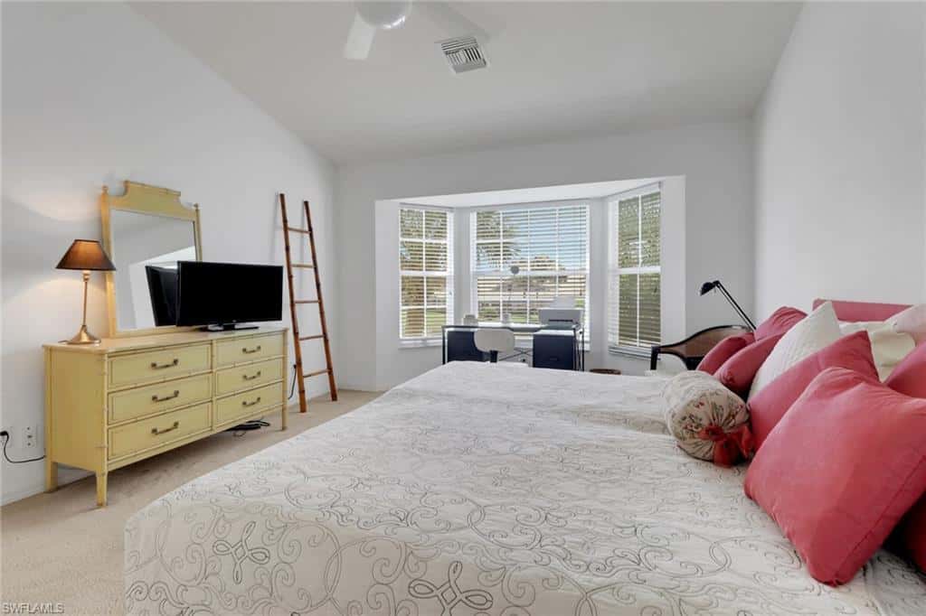 6180 Reserve Cir #203, Naples, photo 11