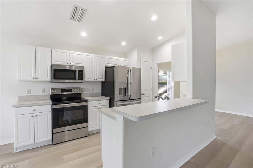 10055 Oakhurst Way, Fort Myers, photo 4