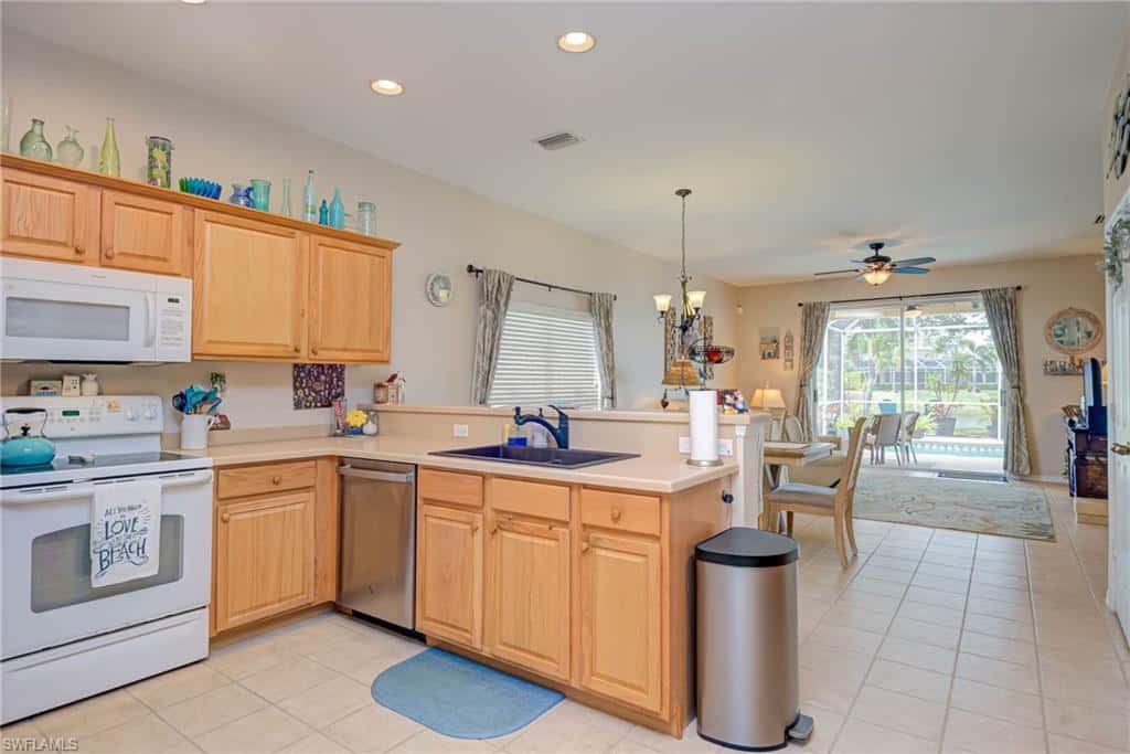 9005 Falcon Pointe Loop, Fort Myers, photo 7