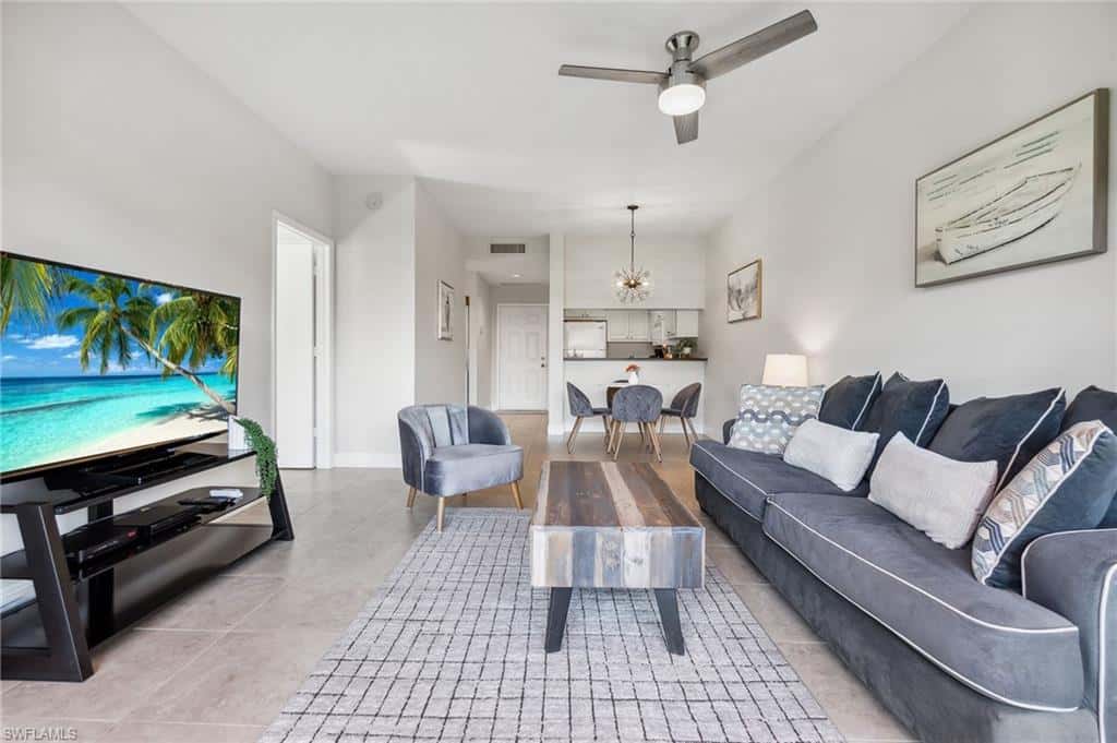 3327 Olympic Dr #526, Naples, photo 6