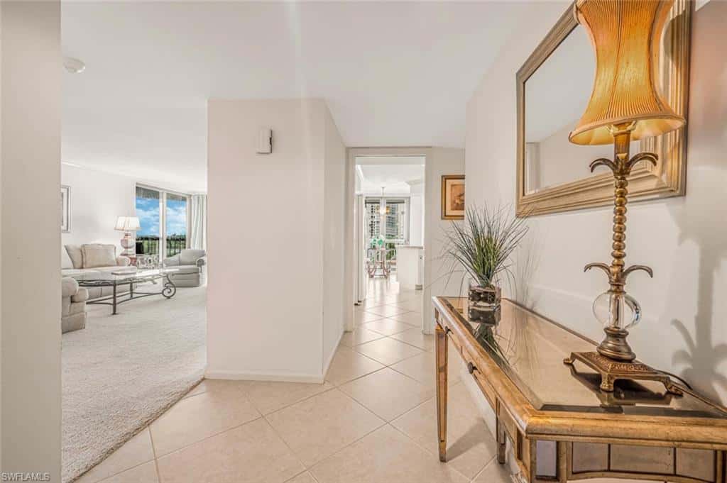 4551 Gulf Shore Blvd #605, Naples, photo 28
