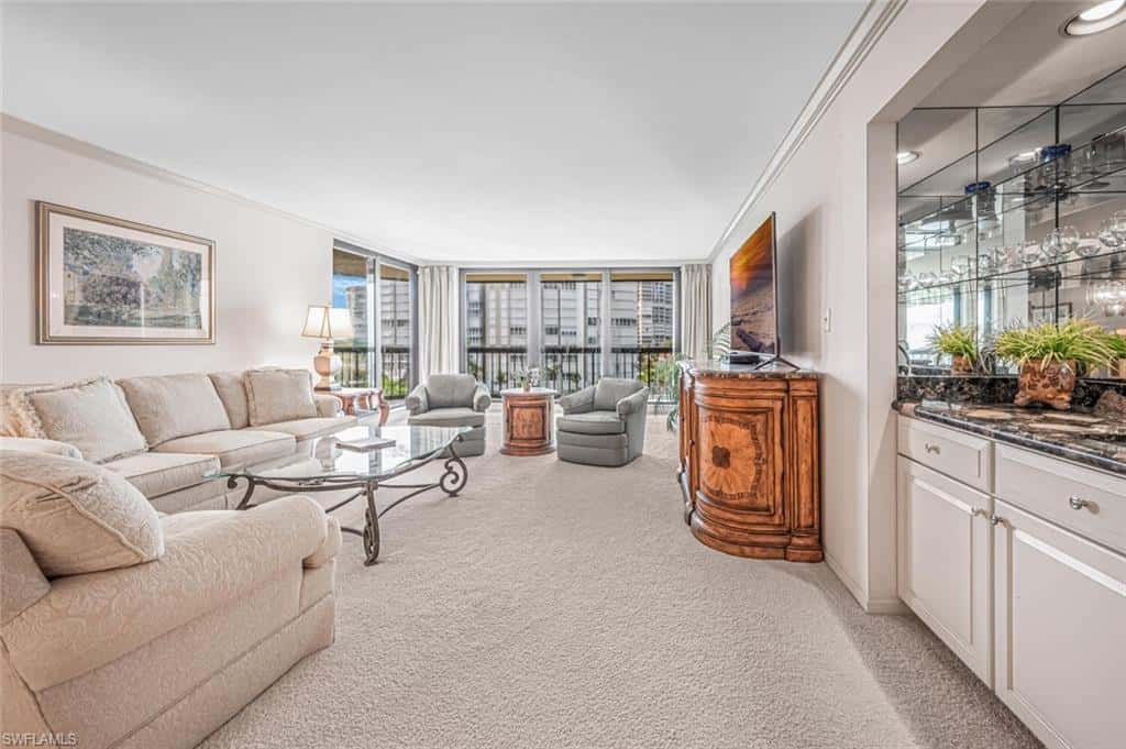 4551 Gulf Shore Blvd #605, Naples, photo 5