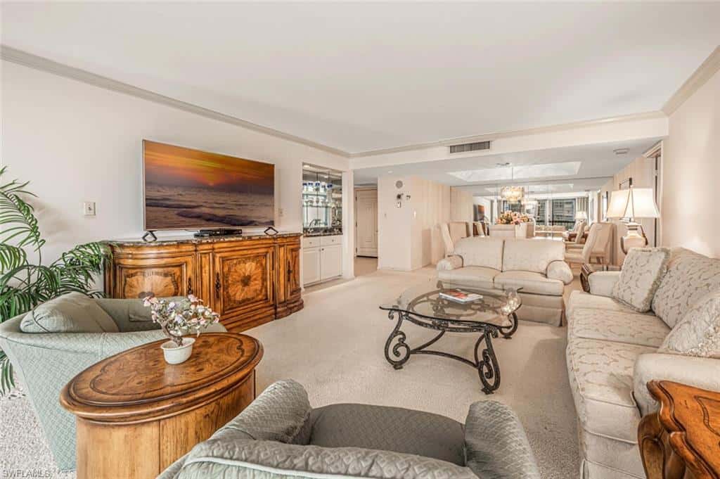 4551 Gulf Shore Blvd #605, Naples, photo 14