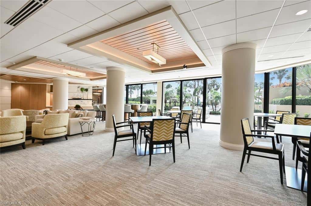 4551 Gulf Shore Blvd #605, Naples, photo 40