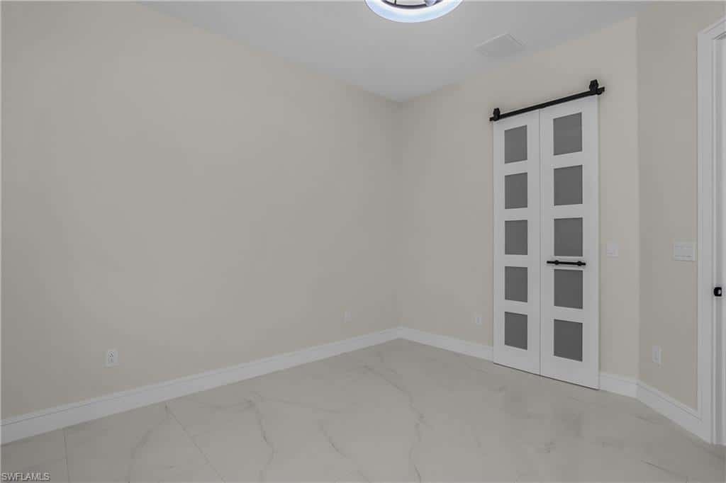 3410 39th Ln, Cape Coral, photo 32