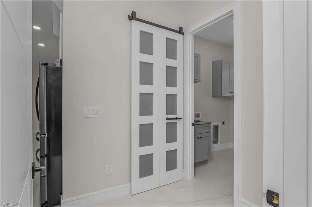 3410 39th Ln, Cape Coral, photo 37