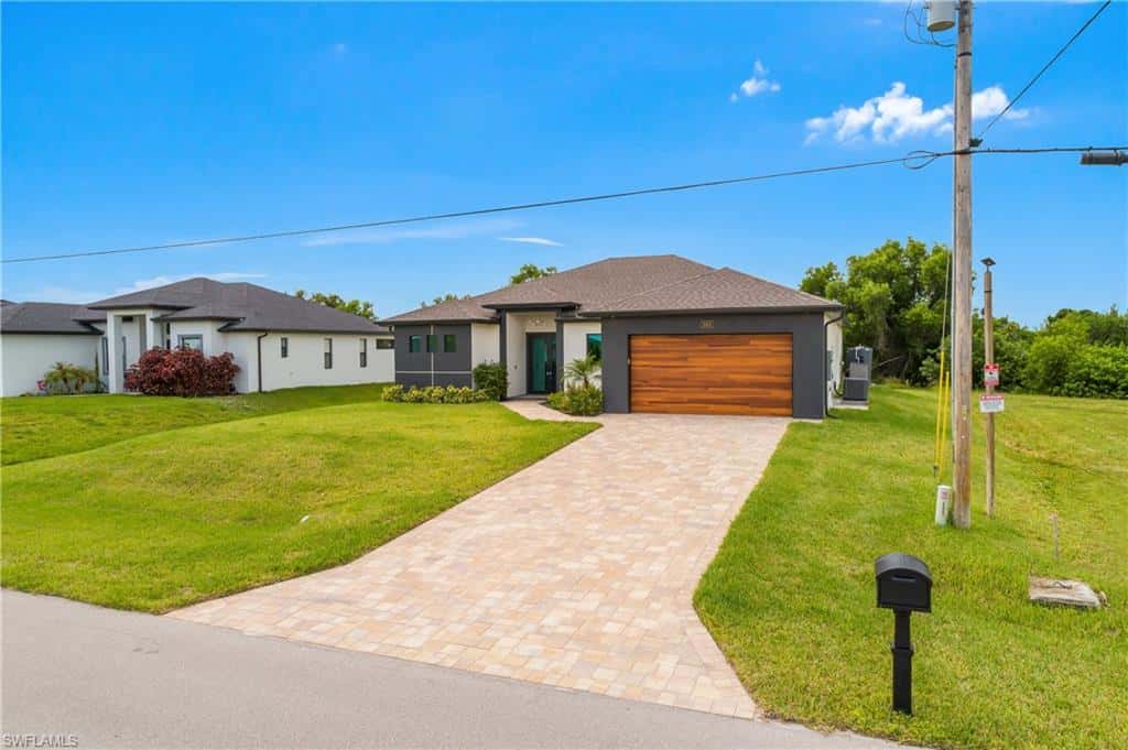 3410 39th Ln, Cape Coral, photo 4