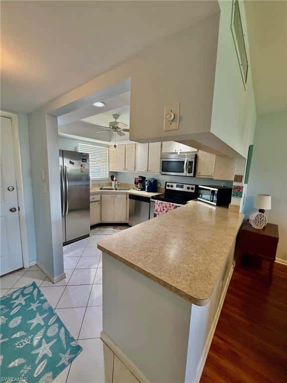 9 High Point Cir #305, Naples, photo 8