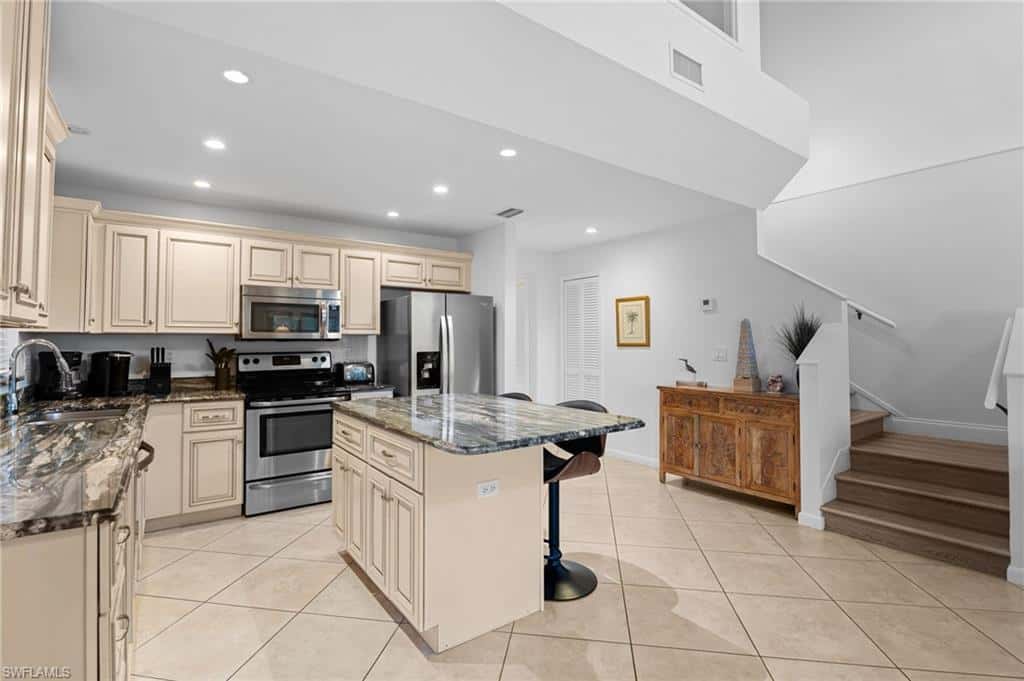 1811 Olde Middle Gulf Dr #14, Sanibel, photo 6