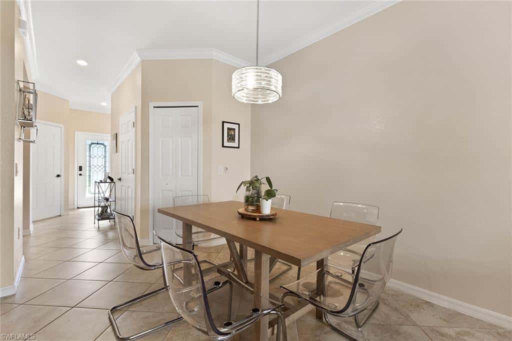 2667 Blossom Way, Naples, photo 10
