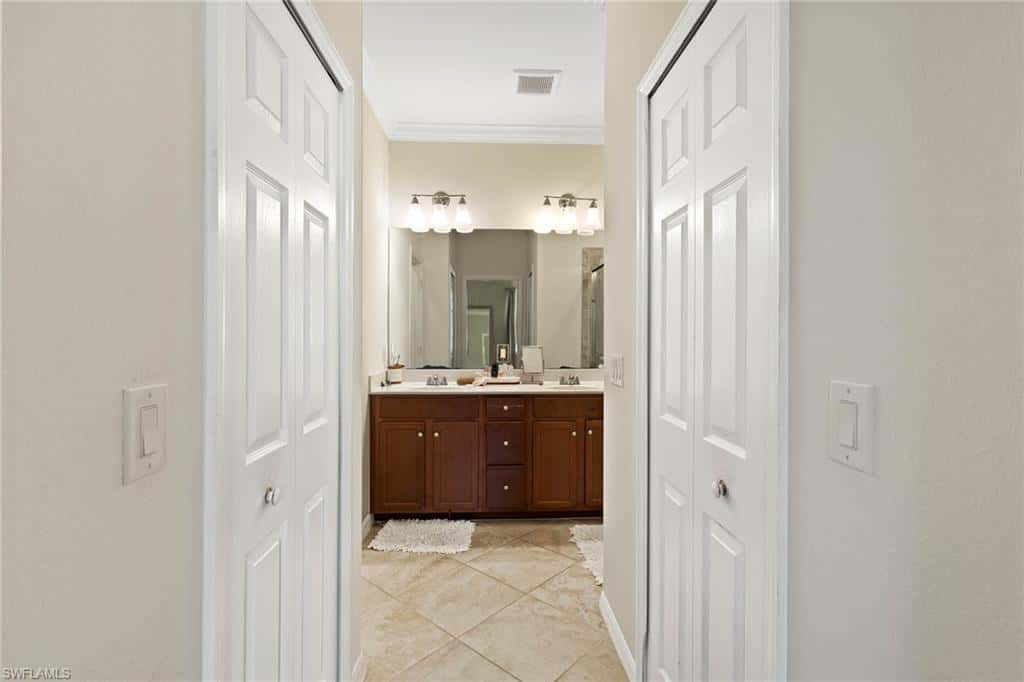 2667 Blossom Way, Naples, photo 15