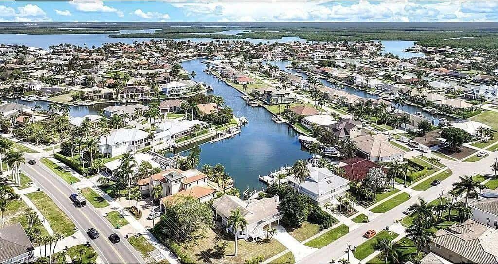 1800 Woodbine Ct, Marco Island, photo 43