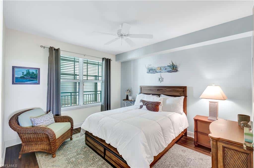 430 Cove Tower Dr #403, Naples, photo 14