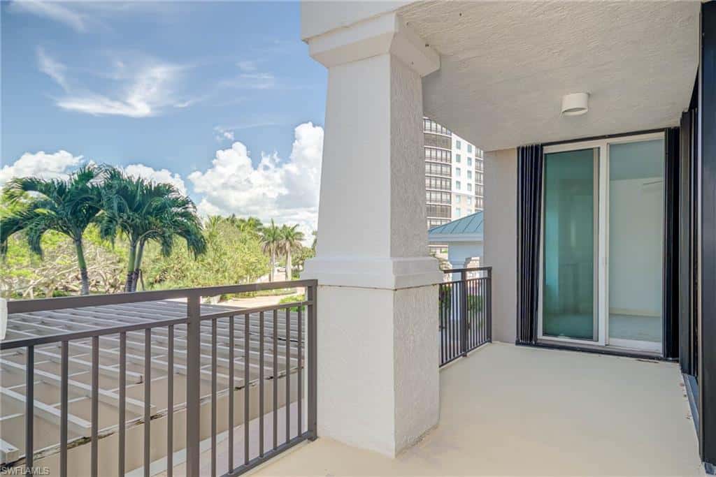 445 Cove Towers Dr #304, Naples, photo 13
