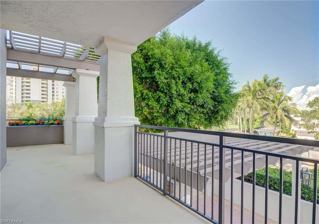 445 Cove Towers Dr #304, Naples, photo 12