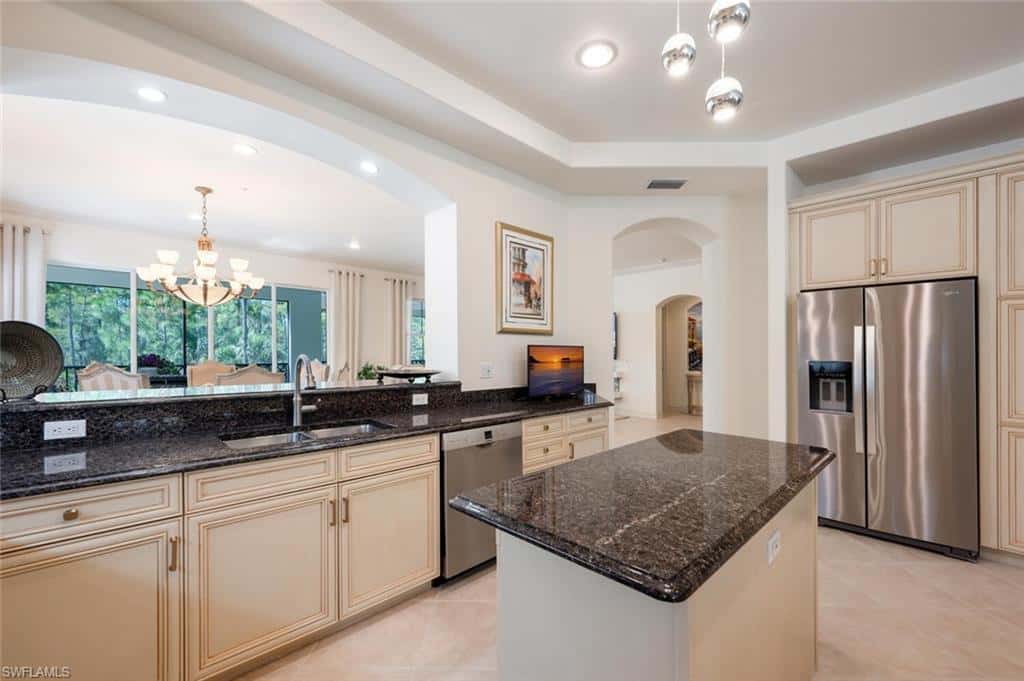 2843 Tiburon Blvd #7-102, Naples, photo 38