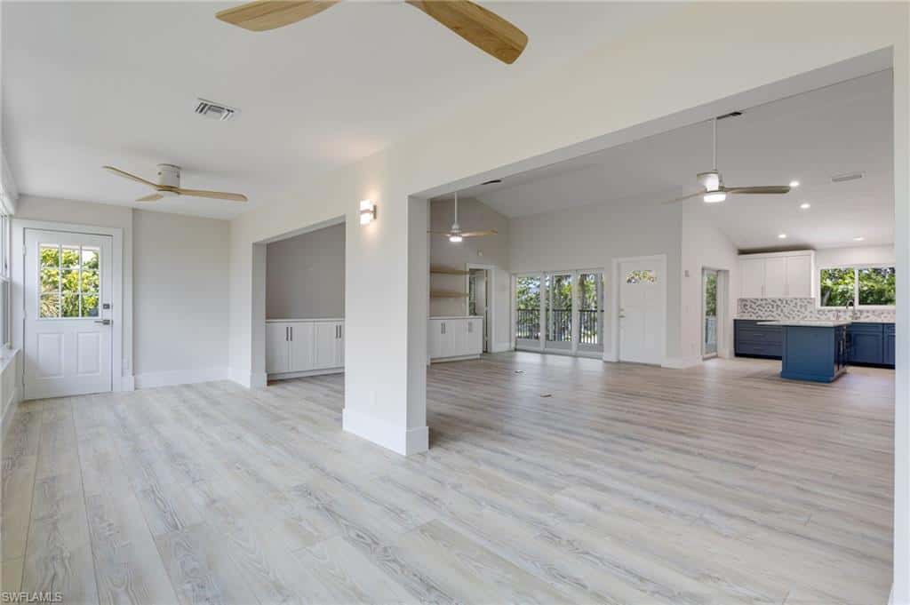 645 Oliva St, Sanibel, photo 14