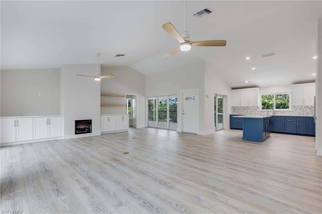 645 Oliva St, Sanibel, photo 15