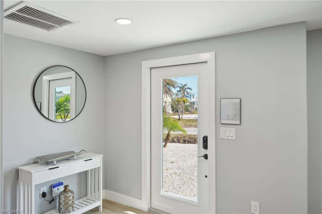 301 Seminole Way, Fort Myers Beach, photo 5