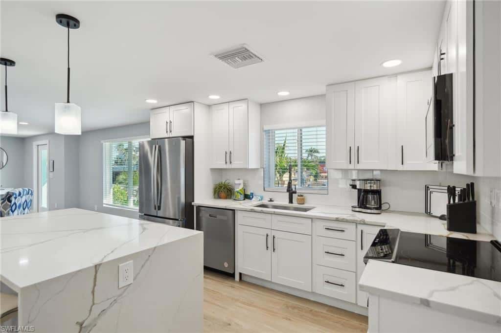 301 Seminole Way, Fort Myers Beach, photo 10