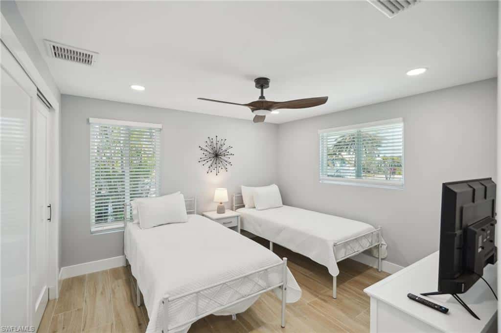 301 Seminole Way, Fort Myers Beach, photo 14