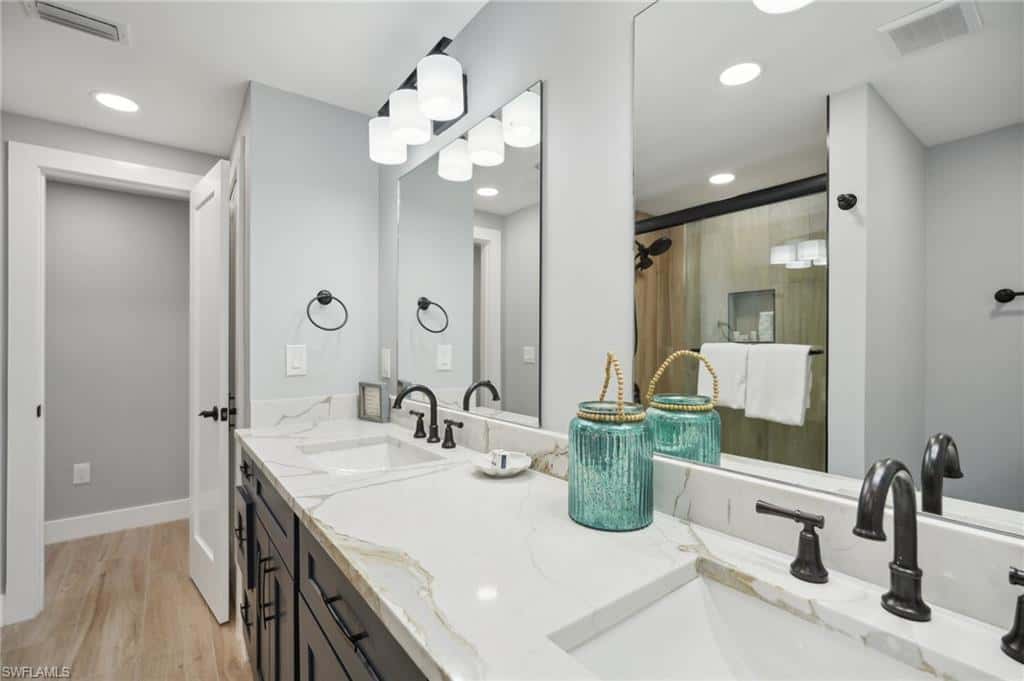 301 Seminole Way, Fort Myers Beach, photo 18