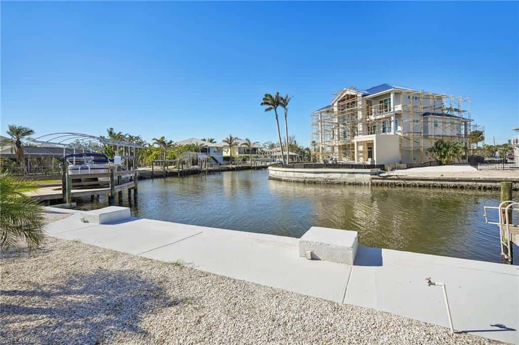 301 Seminole Way, Fort Myers Beach, photo 31