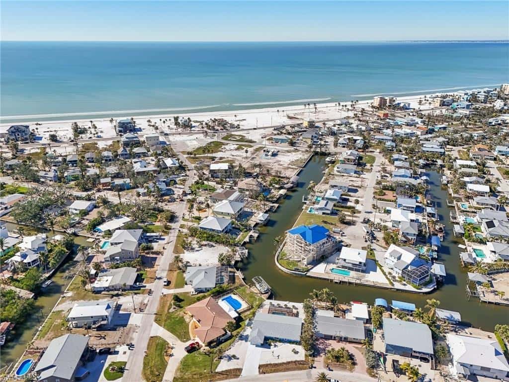 301 Seminole Way, Fort Myers Beach, photo 39