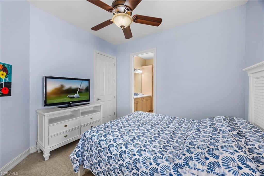 8894 Shenendoah Cir, Naples, photo 30
