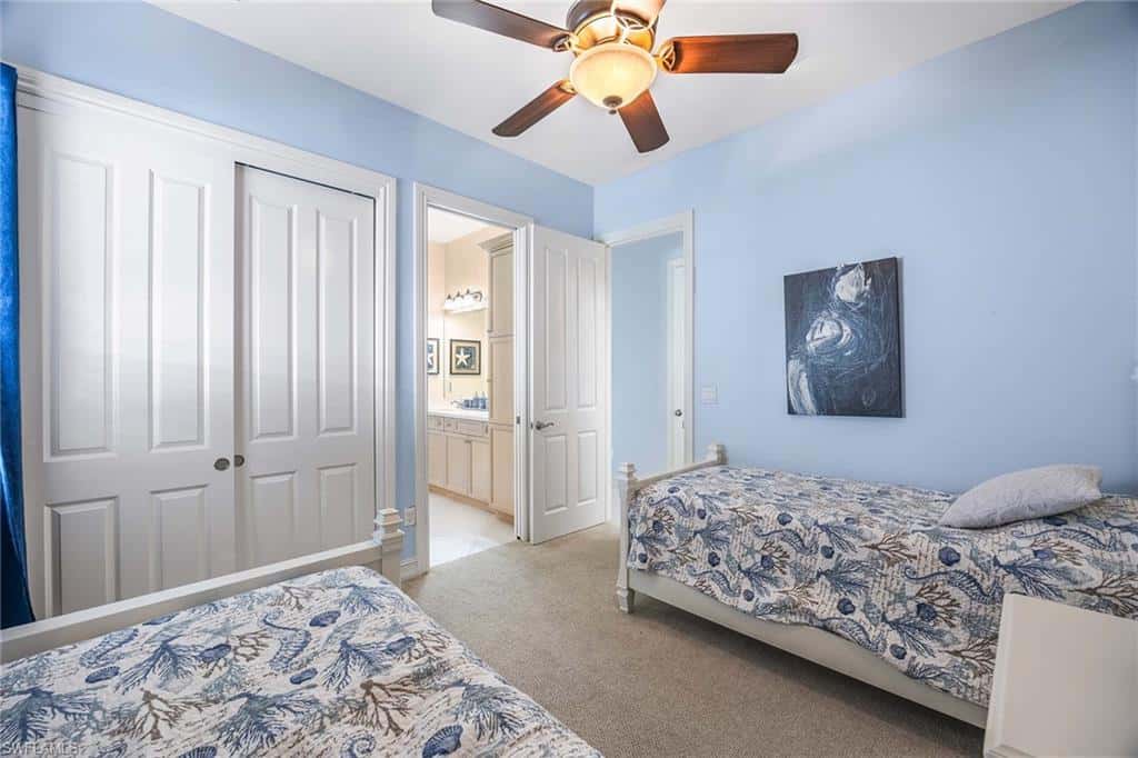 8894 Shenendoah Cir, Naples, photo 34